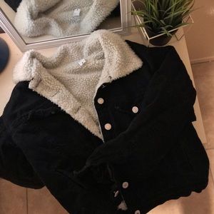 Black jacket with Sherpa